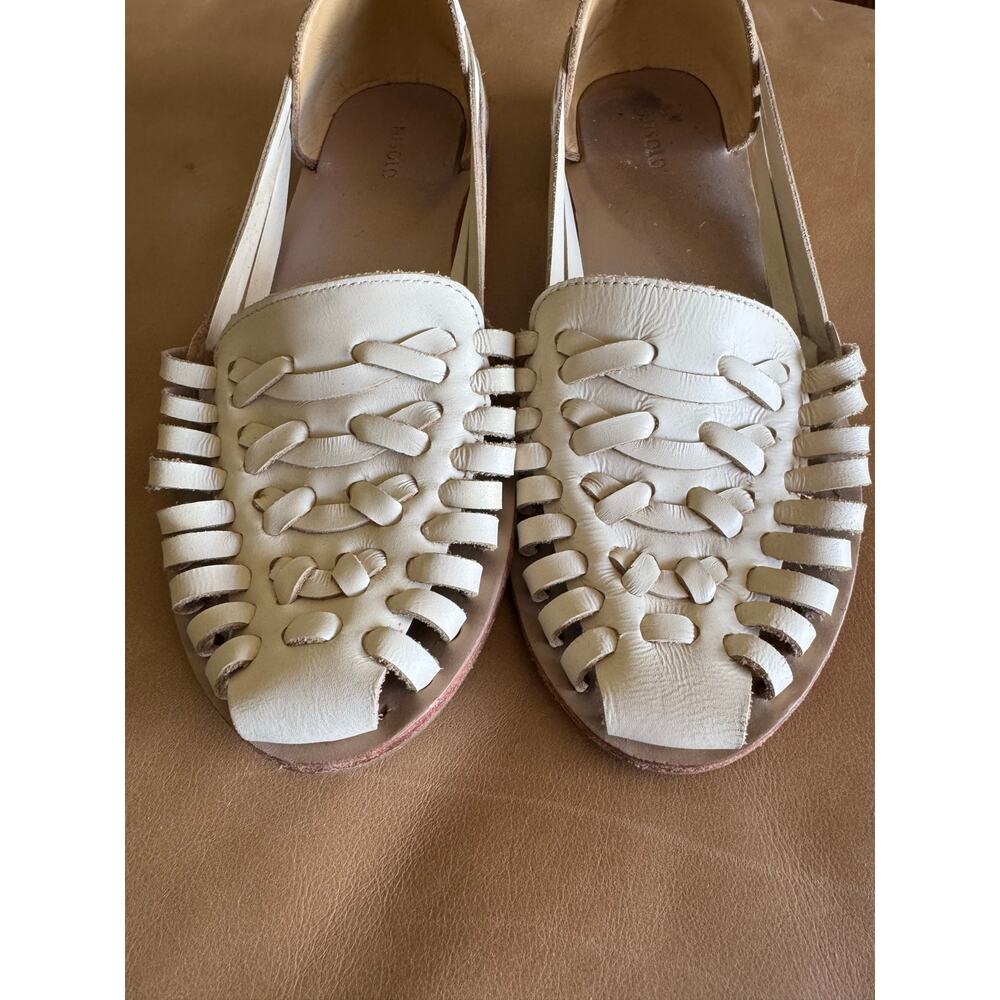 Nisolo Cream Leather Huarache-Style Sandals